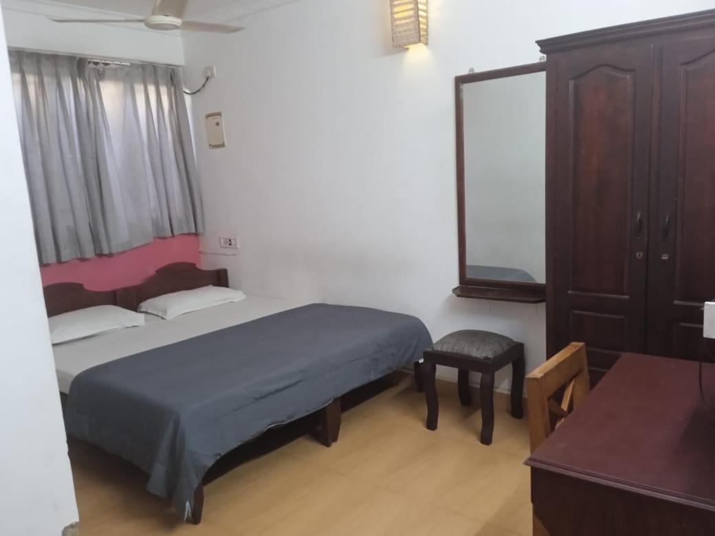 Xhostel Hostel Kochi Eksteriør billede