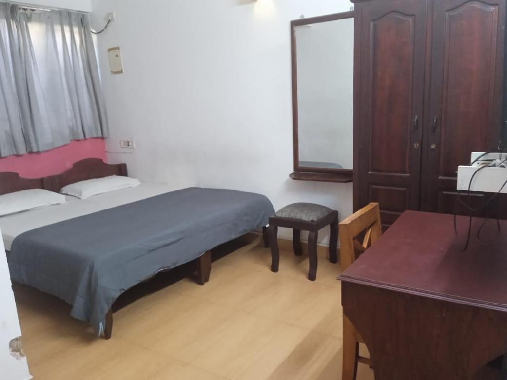 Xhostel Hostel Kochi Eksteriør billede